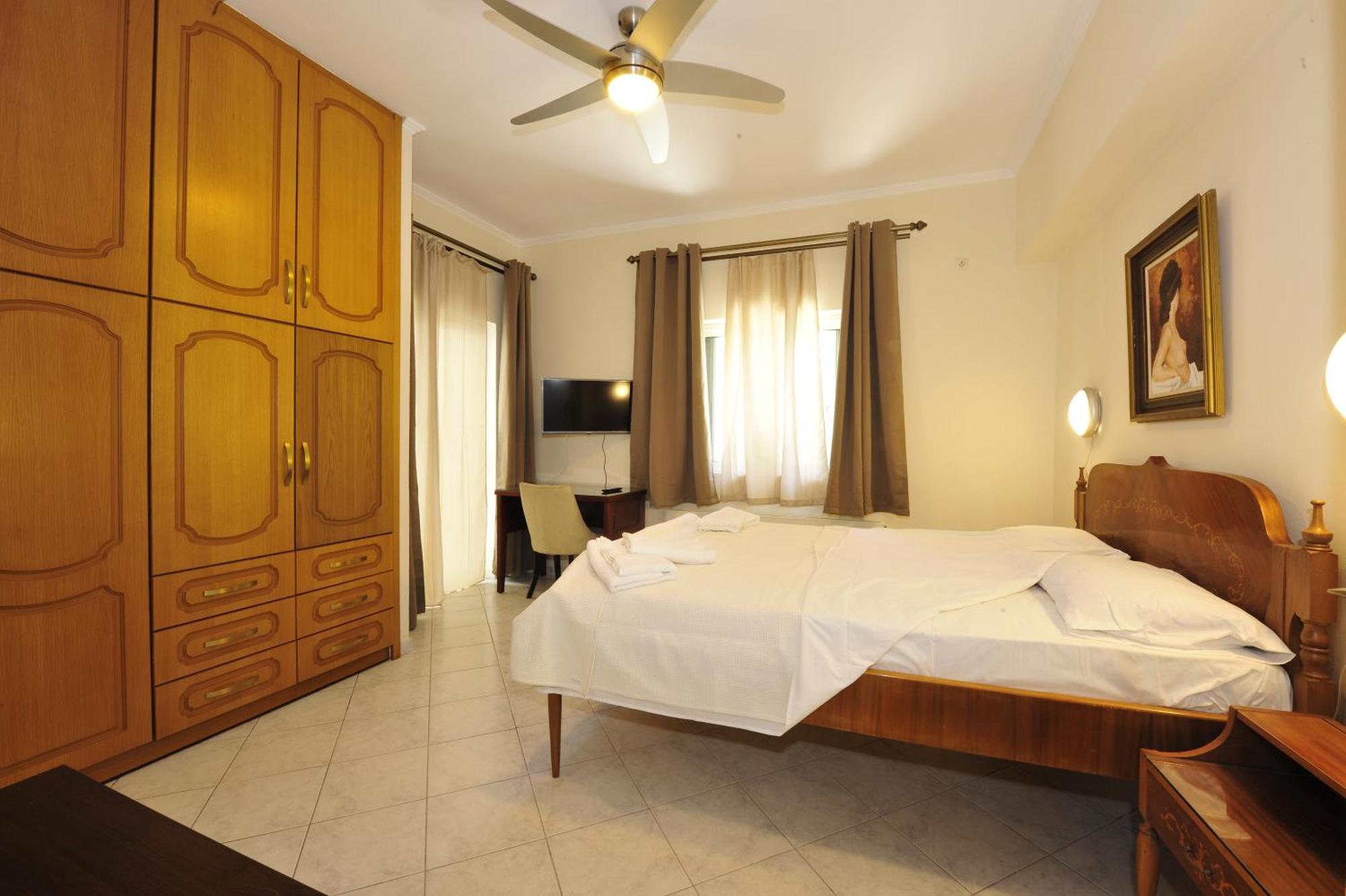 Peloponeese Corinthos Seaside Villa For Short Rent エクステリア 写真